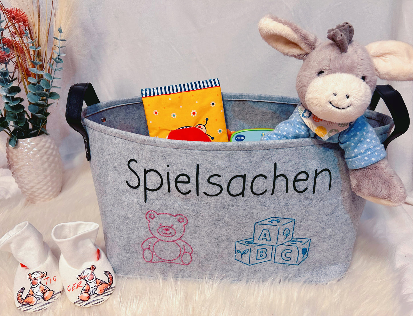 Spielekiste aus Filz